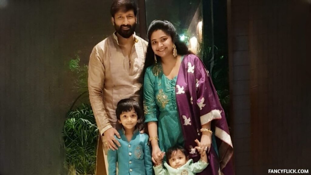 Gopichand family